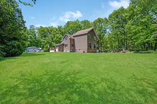 14 Broadway Ave, Gorham, NH 03581 - Photo 8