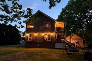 14 Broadway Ave, Gorham, NH 03581 - Photo 6
