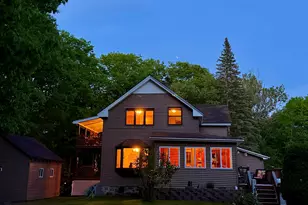 14 Broadway Ave, Gorham, NH 03581 - Photo 2