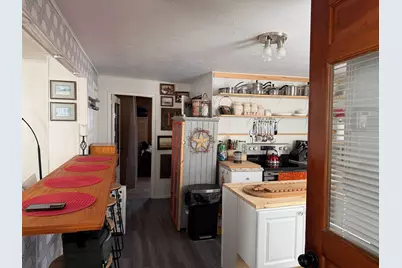 568 Cheshire Street, Berlin, NH 03570 - Photo 4