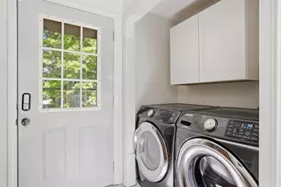 73 Old Chester Rd, Derry, NH 03038 - Photo 24