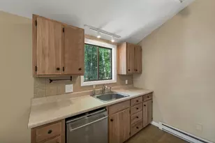 309 Stocker Pond Rd, Grantham, NH 03753 - Photo 24