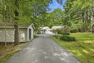 135 Lower Straw Rd, Hopkinton, NH 03229 - Photo 4