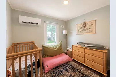 107 Abnaki Avenue, Essex Junction, VT 05452 - Photo 10