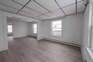 27 Blodget St, Manchester, NH 03104 - Photo 48