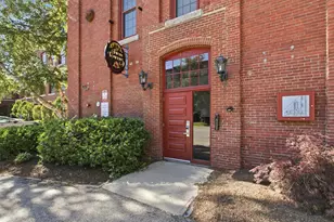 470 Silver St, Manchester, NH 03103 - Photo 32