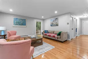 29 Cunningham Dr, Derry, NH 03038 - Photo 8