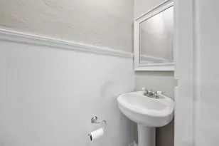 46 Depot St, Belmont, NH 03220 - Photo 20