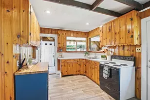35 Cross St, Windham, NH 03087 - Photo 12