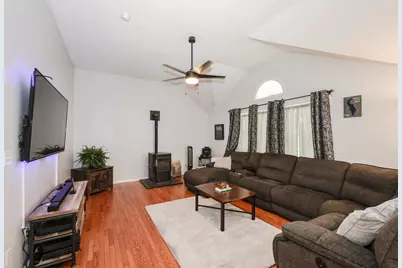 1 Blake Road, Raymond, NH 03077 - Photo 12