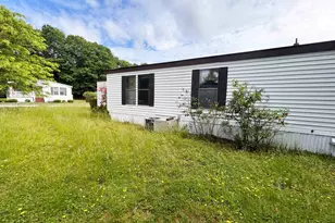 37 Monadnock Dr, Rochester, NH 03867 - Photo 40