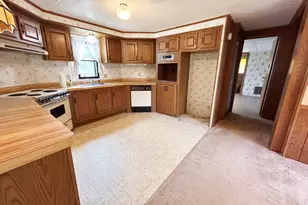 37 Monadnock Dr, Rochester, NH 03867 - Photo 12