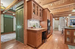 12 Middleton Dr, Bedford, NH 03110 - Photo 6