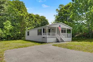 2 Tamarack Pl, Londonderry, NH 03038 - Photo 4