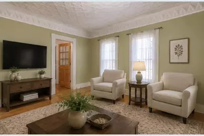 9 Pleasant Street, Pembroke, NH 03275 - Photo 6