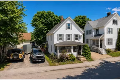 9 Pleasant Street, Pembroke, NH 03275 - Photo 2