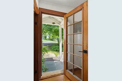181 Kearsarge Way, Portsmouth, NH 03801 - Photo 8