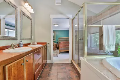 10 Sargent Road, Brookline, NH 03033 - Photo 32