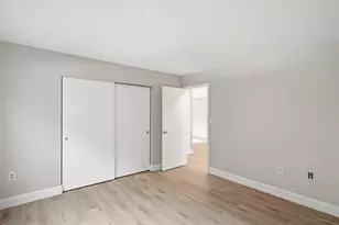 8 Strawberry Bank Rd, Nashua, NH 03062 - Photo 12