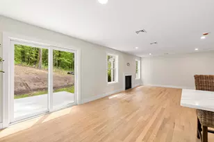 21 Speare Rd, Hudson, NH 03051 - Photo 12