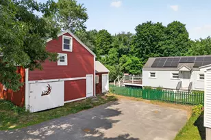88 Central St, Hudson, NH 03051 - Photo 24