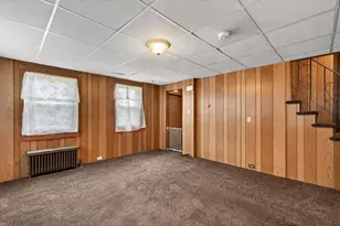 88 Central St, Hudson, NH 03051 - Photo 8