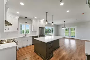 22 Fairway Dr, Dunbarton, NH 03046 - Photo 18