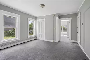 336 Spruce St, Manchester, NH 03103 - Photo 12