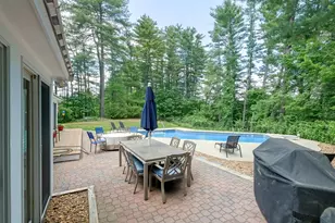 15 Pinewood Dr, Amherst, NH 03031 - Photo 38