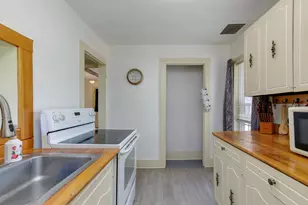 53 Butler St, Hillsboro, NH 03244 - Photo 14
