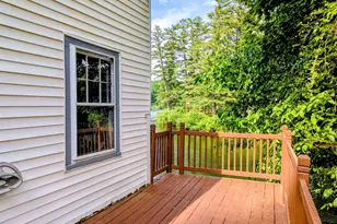 107 W Bow St, Franklin, NH 03235 - Photo 16