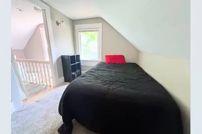 107 West Bow Street, Franklin, NH 03235 - Photo 4