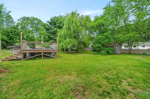 39 Pembroke Rd, Concord, NH 03301 - Photo 30