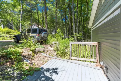 8 Merlin Road, Farmington, NH 08835 - Photo 24