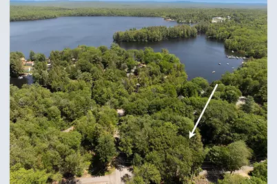 8 Merlin Road, Farmington, NH 08835 - Photo 2