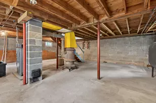 42 Oak St, Rochester, NH 03839 - Photo 36