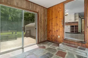 42 Oak St, Rochester, NH 03839 - Photo 4