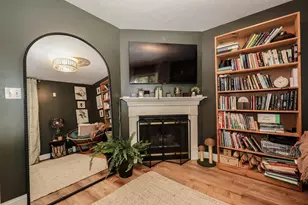 18 Suffolk Ct, Bedford, NH 03110 - Photo 12