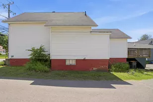 191 Court St, Laconia, NH 03246 - Photo 42