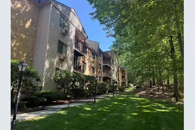 19 Country Club Drive #32, Manchester, NH 03102 - Photo 2