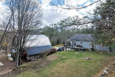 135 Overlook Drive, Londonderry, VT 05148 - Photo 4
