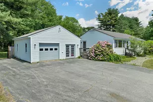 4 Anagance Ln, Wolfeboro, NH 03894 - Photo 2