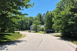 435 Terrie Dr, Pembroke, NH 03275 - Photo 38