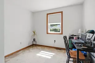 435 Terrie Dr, Pembroke, NH 03275 - Photo 16