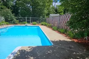68 Robinson Rd, Nashua, NH 03060 - Photo 6