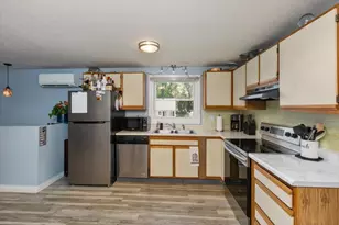 13 Batchelder Ave, Manchester, NH 03103 - Photo 12