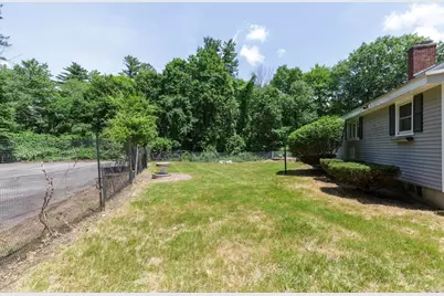 9 Hickory Lane, Bedford, NH 03110 - Photo 10
