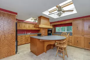 9 Hickory Ln, Bedford, NH 03110 - Photo 24