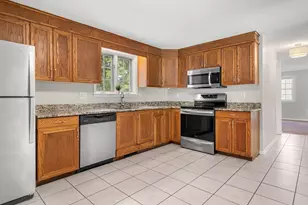 50 Spindlewick Dr, Nashua, NH 03062 - Photo 4