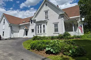 48 Middle St, Lancaster, NH 03584 - Photo 2